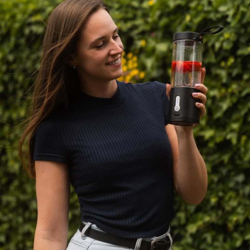 Portable Smoothie Maker with 6 Powerful Blades - BlendEase Pro-Black-State of Style