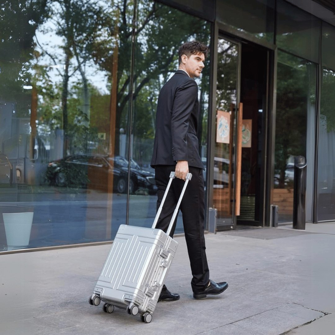 Premium aluminium case – Emperor-Silver-S (37 L)-State of Style