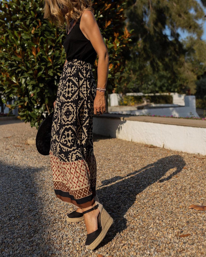 Printed Boho maxi skirt with a flowing cut & fringes – Yalina-Green-S-State of Style