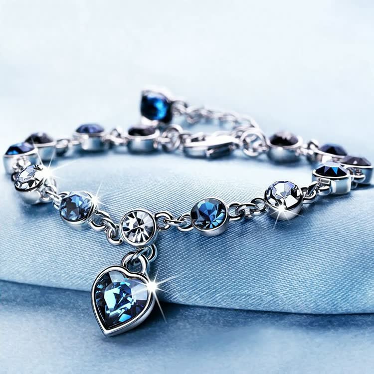 BlueBracelet: Armband mit blauem Stein für Frauen - Fiadora