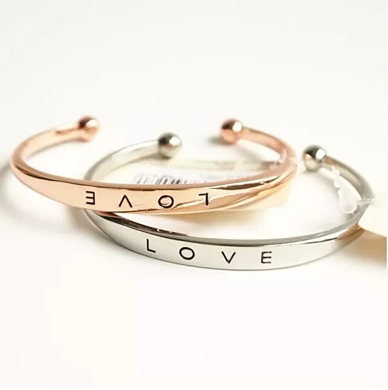 Women's Love Bracelet | Elegant Adjustable Jewellery