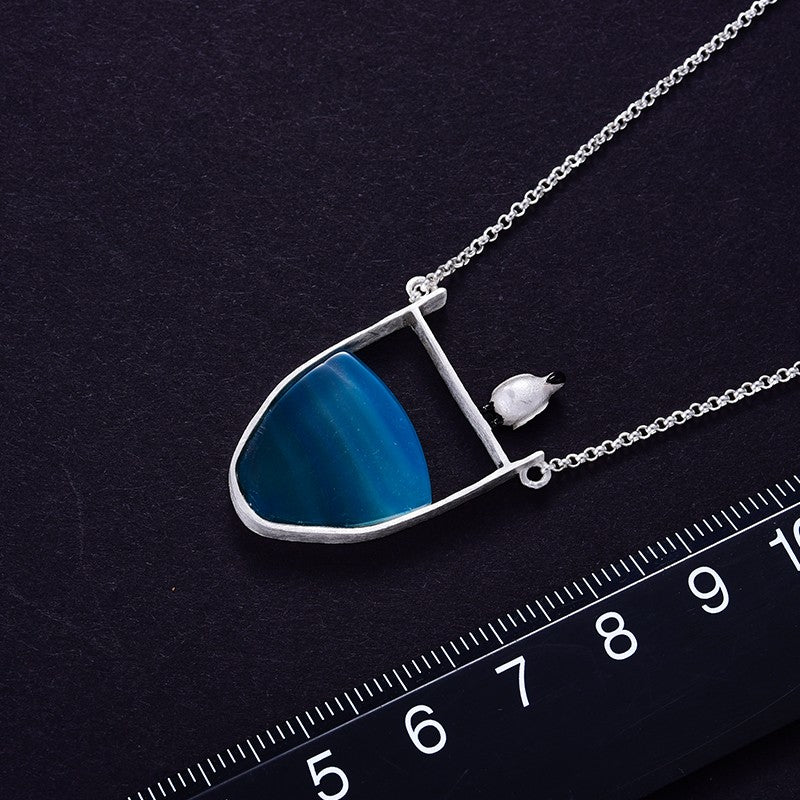 Silver Agate Pendant Necklace | Elegant Women's Jewellery