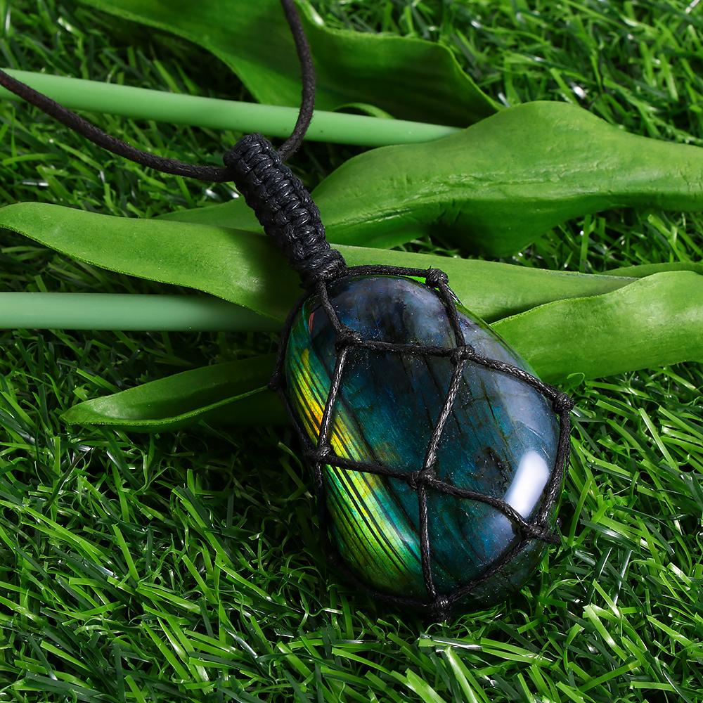 Mystical Labradorite Dragonheart Necklace - Aris