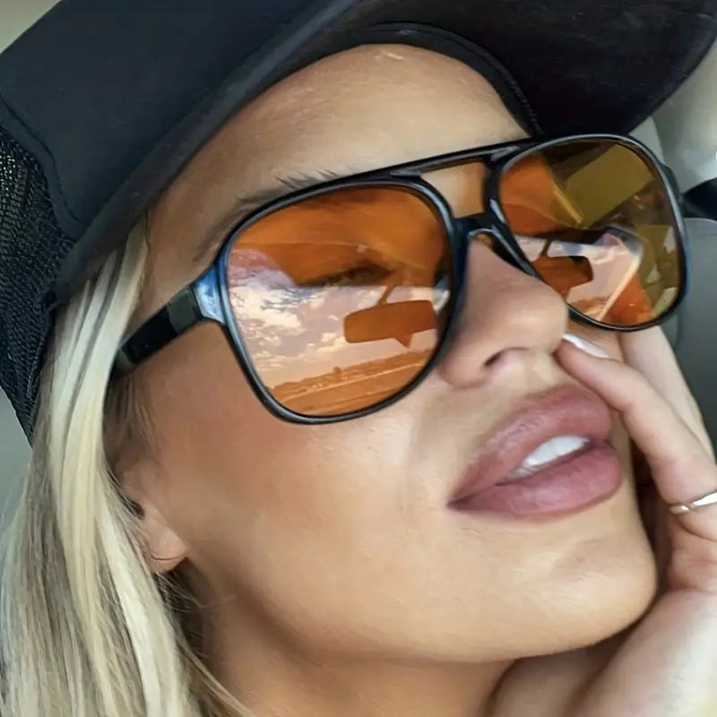 Retro Large Frame Sunglasses – Vintage Oversized Shades-Black Champagne-State of Style