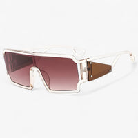 Retro sunglasses with classic chic - Solenne-Green-State of Style