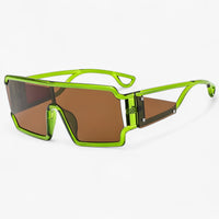 Retro sunglasses with classic chic - Solenne-Green-State of Style