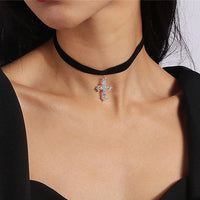 Royal Round Velvet Choker Necklace-Butterfly-State of Style