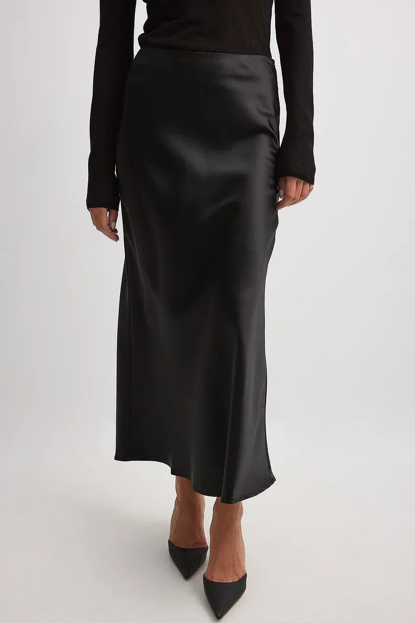 Satinette ladies' skirt with high waist – Elena-S-Black-State of Style