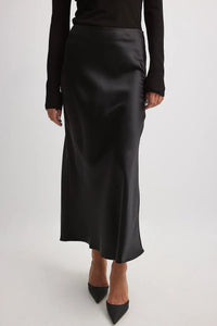 Satinette ladies' skirt with high waist – Elena-S-Black-State of Style