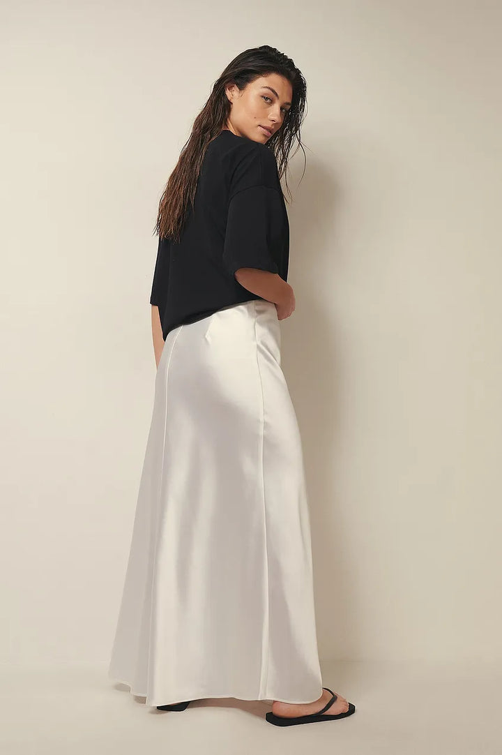Satinette ladies' skirt with high waist – Elena-S-Black-State of Style