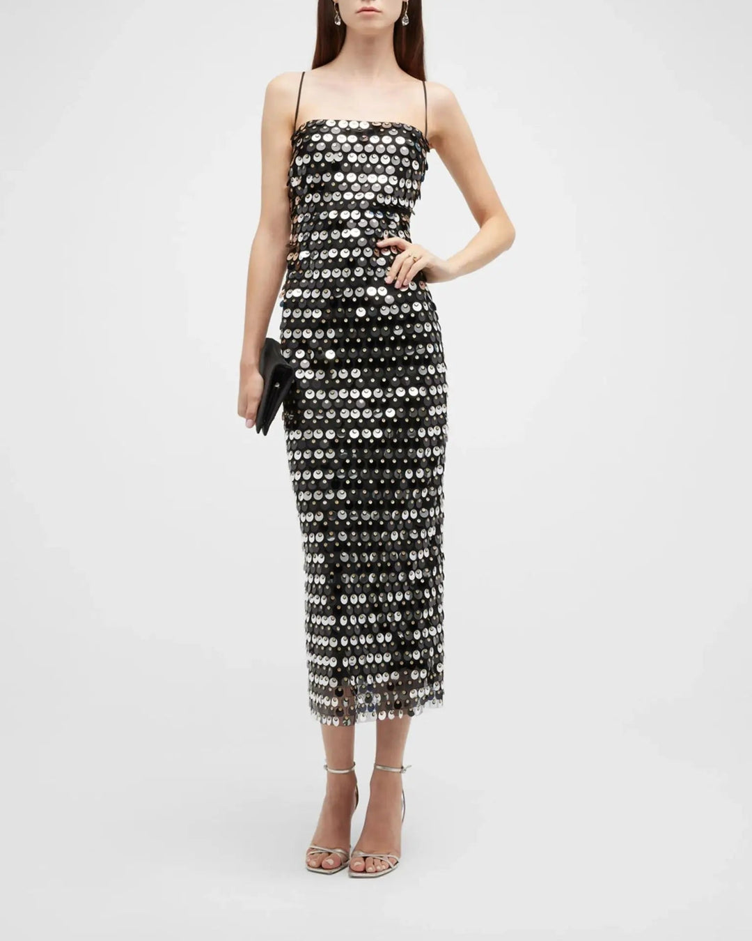 Sequin dress for a Sparkling Evening Look - Amira-Green-S-State of Style