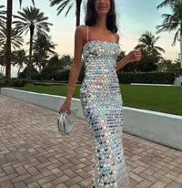 Sequin dress for a Sparkling Evening Look - Amira-Silver-S-State of Style