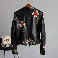 Short ladies' jacket made of faux leather with zip - Rona-White-S-State of Style