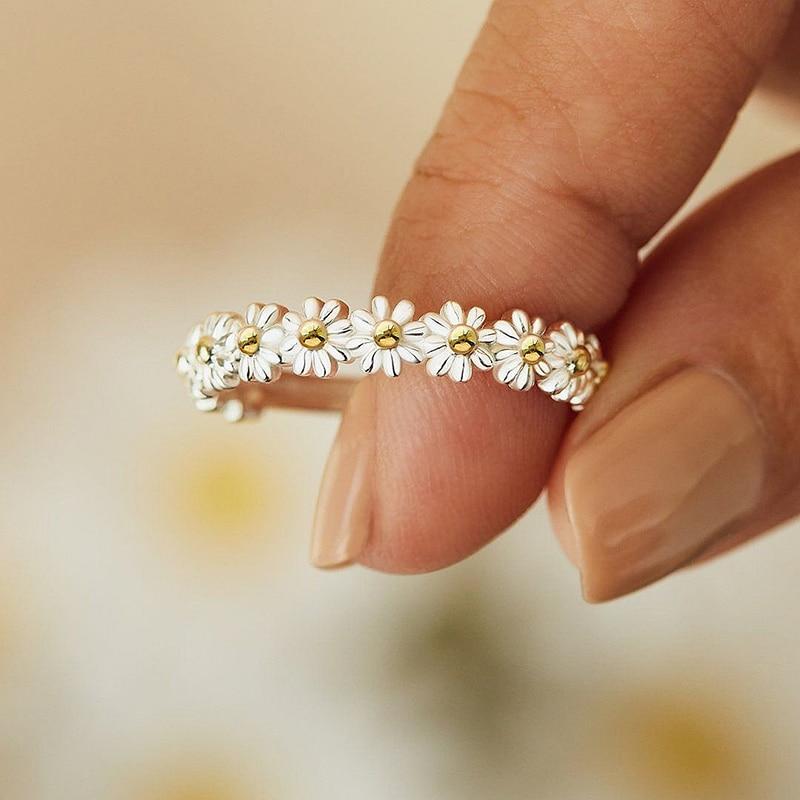 Silver Flower Ring - Aylin-State of Style