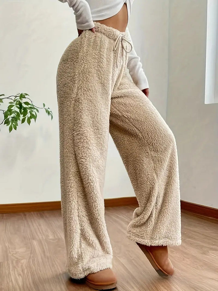Soft Teddy Sherpa Lounge Pants for Ladies – Noémie-Beige-S-State of Style