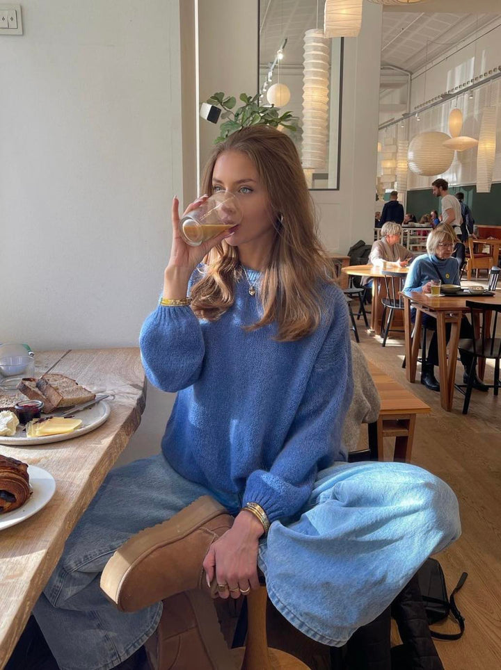 Soft Women's Sweater with Loose Fit - Aurena-Blue-XS/S-State of Style