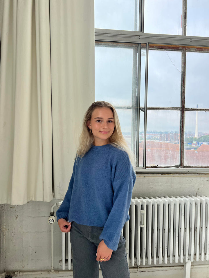 Soft Women's Sweater with Loose Fit - Aurena-Blue-XS/S-State of Style