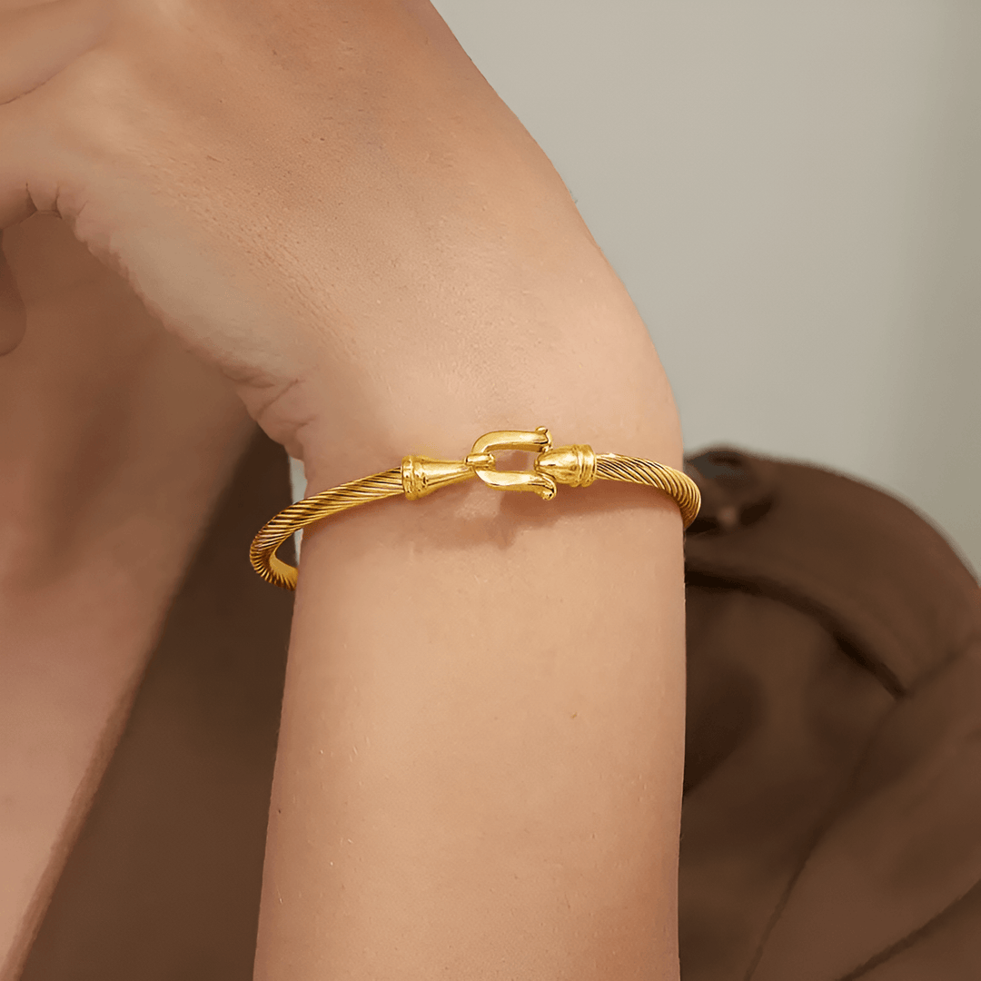 Splash Bracelet with Holiday Flair - Eliana-State of Style