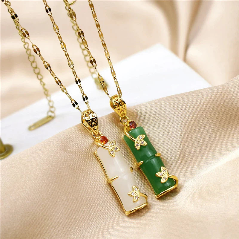 Stunning Jade Amulet Necklace-Green-State of Style