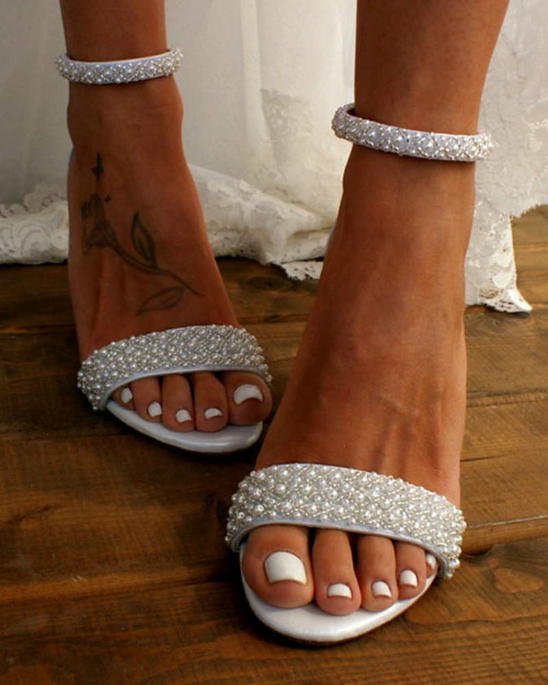 Stylish bridal sandals with delicate straps – Mirella-2.5-State of Style