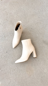 Stylish Casual Ankle Boots – Elonette-Brown-4.5-State of Style