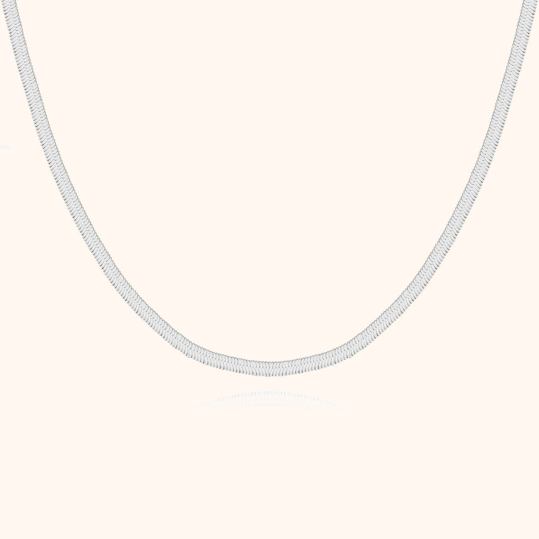 Stylish Flat Chain Necklace – Helena-Silver-State of Style