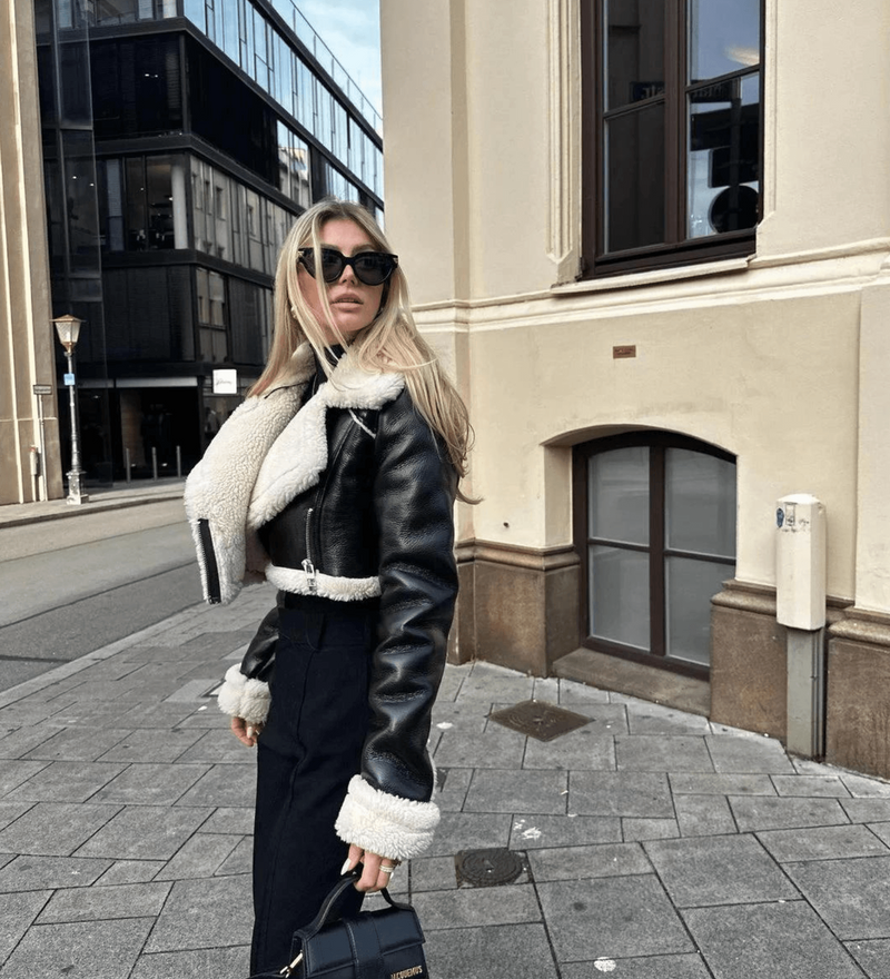 Stylish Leather Jacket with Faux Fur Collar for Cold Days – Sofia-XS-State of Style