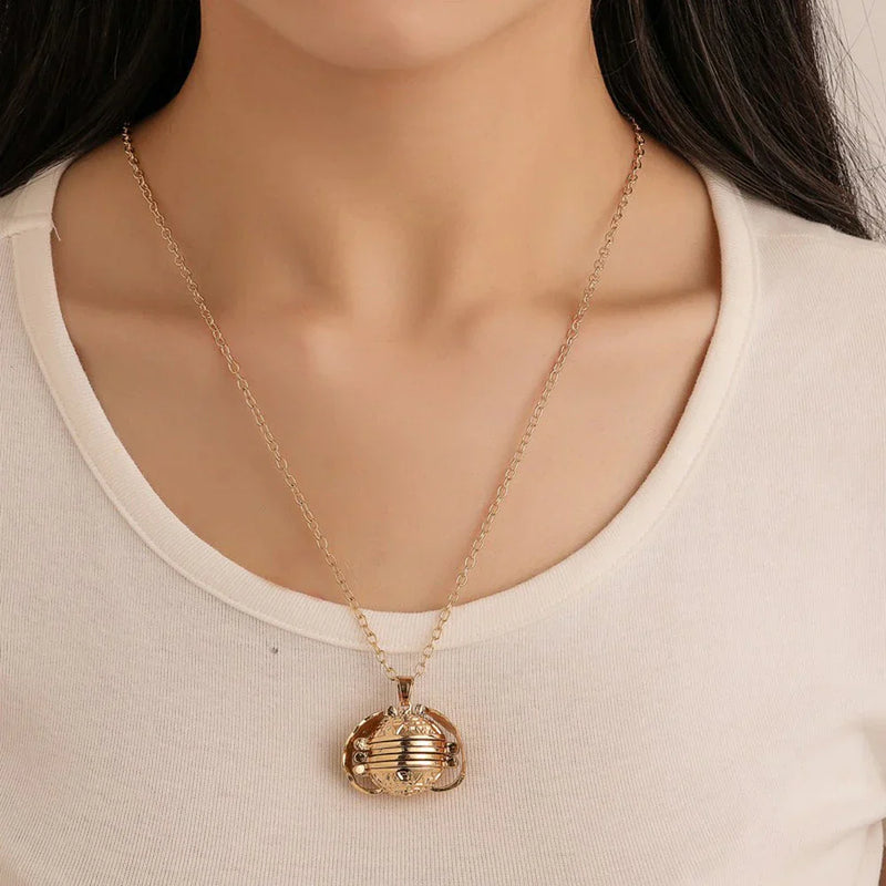 Stylish Multi-Layer Photo Locket Necklace-Antique silver-State of Style