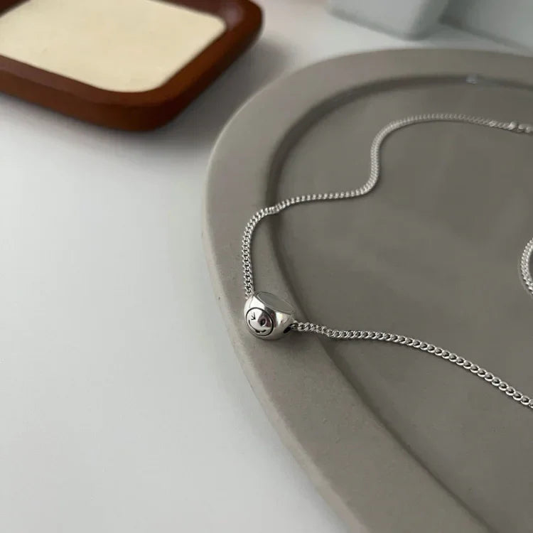 Stylish Necklace with Smiley Charm – Mira-State of Style