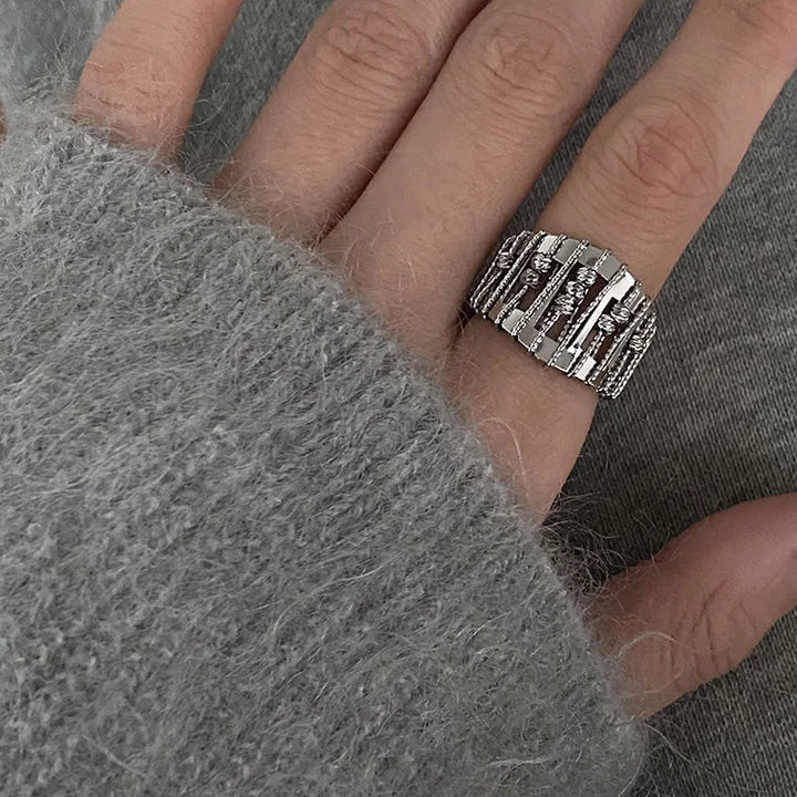 Stylish Openwork Pearl Ring – Alina-State of Style