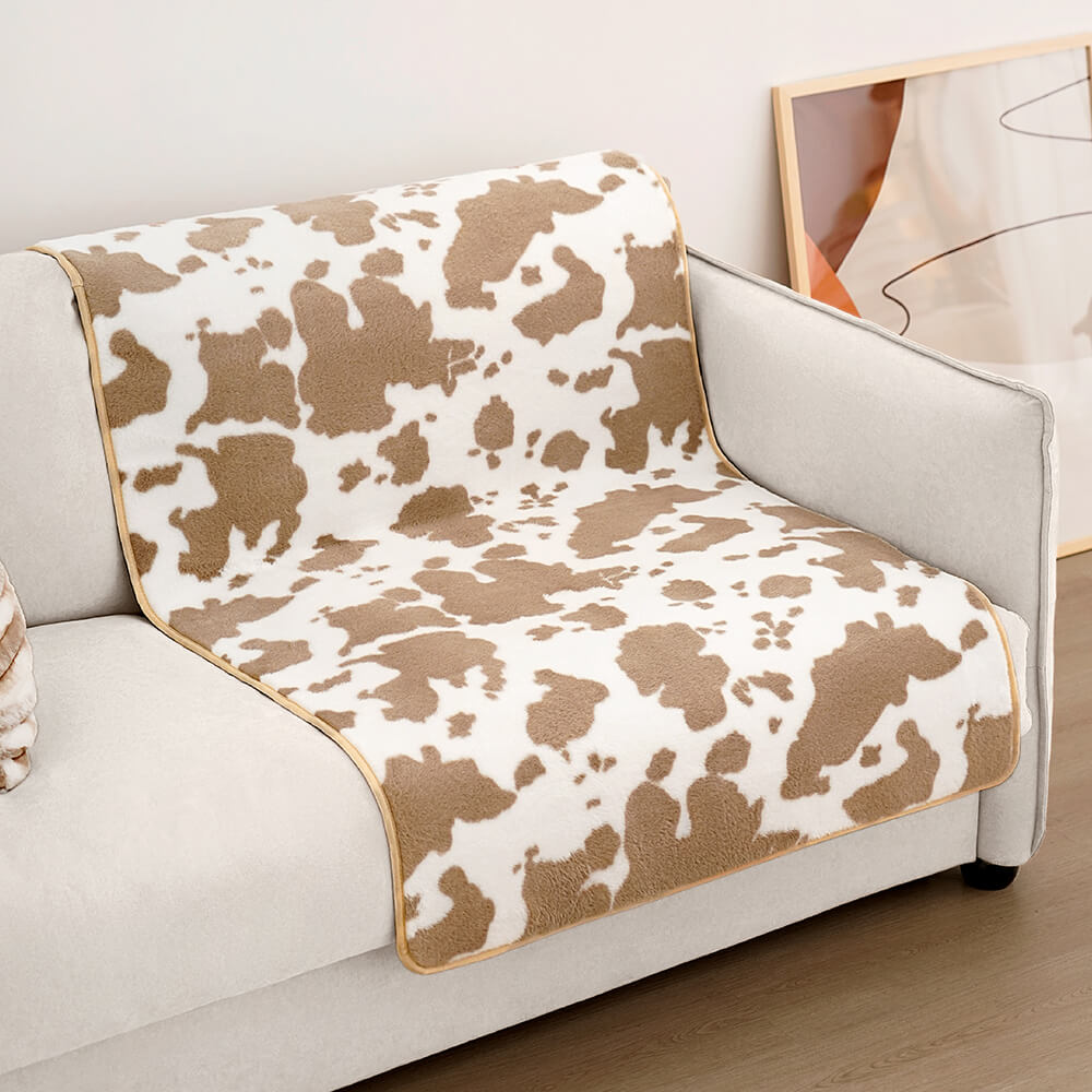 Stylish Pet Blanket with Cow Print - CozyCow-70 cm × 90 cm-State of Style