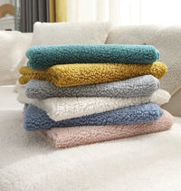 Stylish Sofa Cover - SofaRevive-Broken White-70 x 70 cm-State of Style