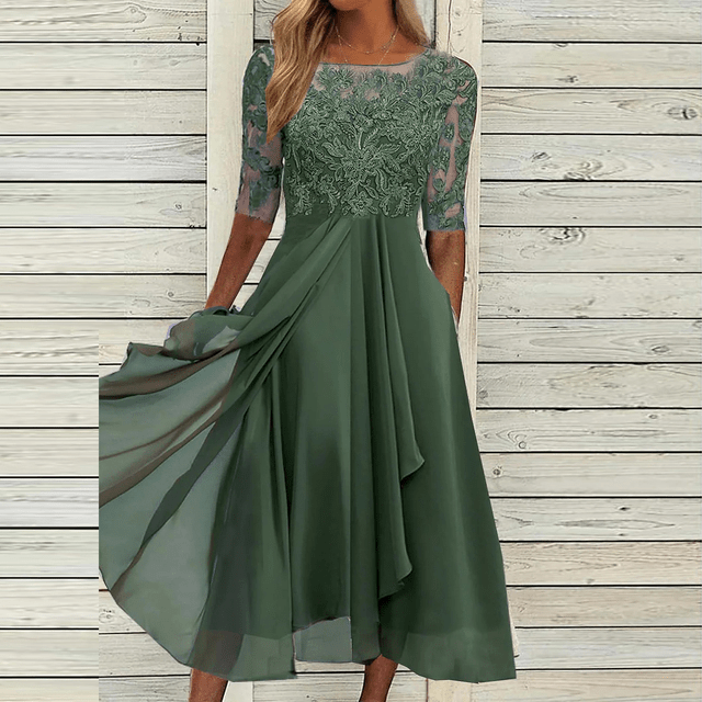 Stylish Summer Dress for a Fashionable Look - Lena Meier-Green-S-State of Style