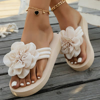 Stylish women's slippers with floral detail for summer - FlowerStep-Beige-3-State of Style