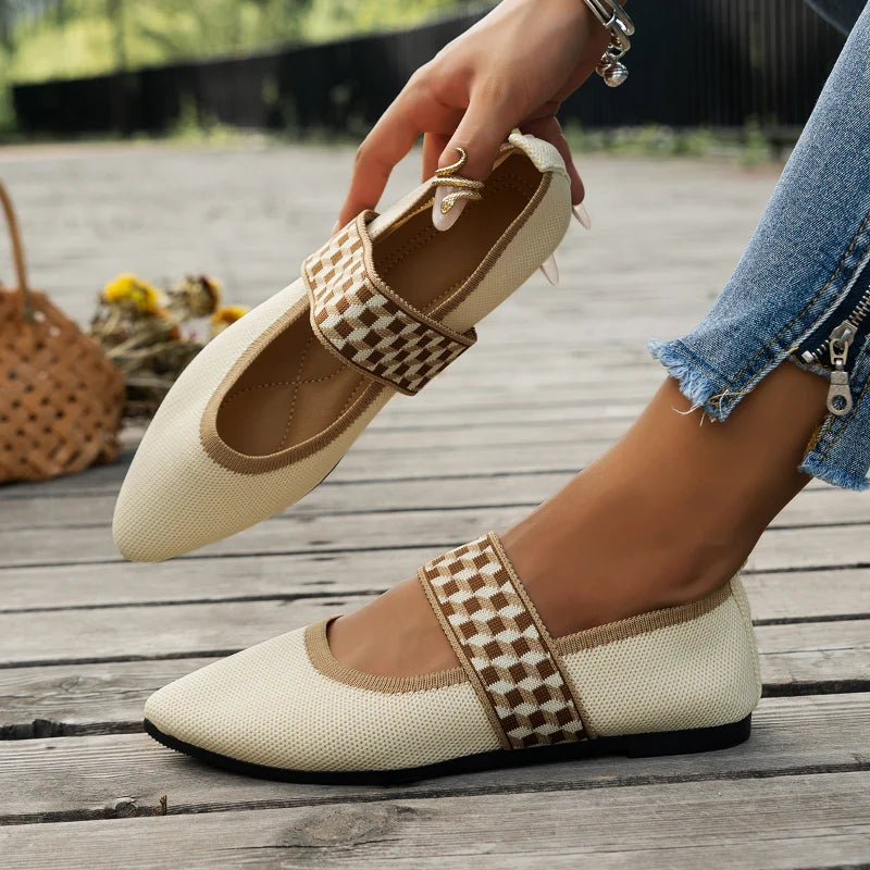 Stylish women's summer shoes with a pointed toe - Lina-3.5-Beige-State of Style