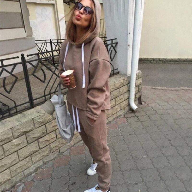 Stylish Women's Tracksuit | Comfortable & Trendy Activewear-Black-S-State of Style
