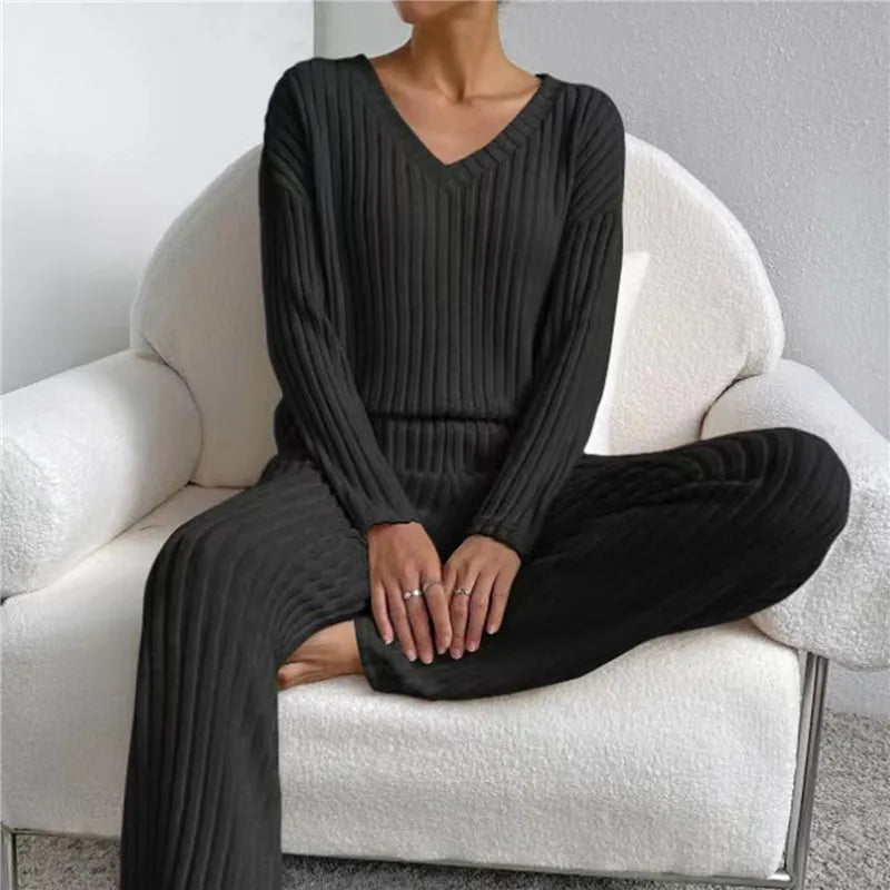 Stylish Yara 2-Piece Lounge Set | Comfort & Style Outfit-Apricot-S-State of Style