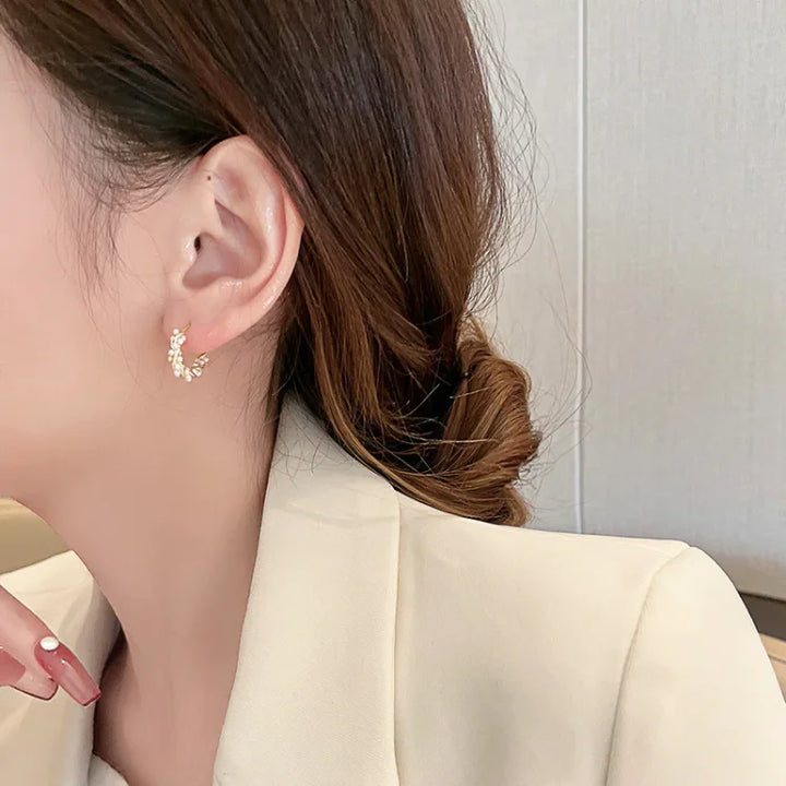 Subtle Pearl Earrings – Isla-State of Style