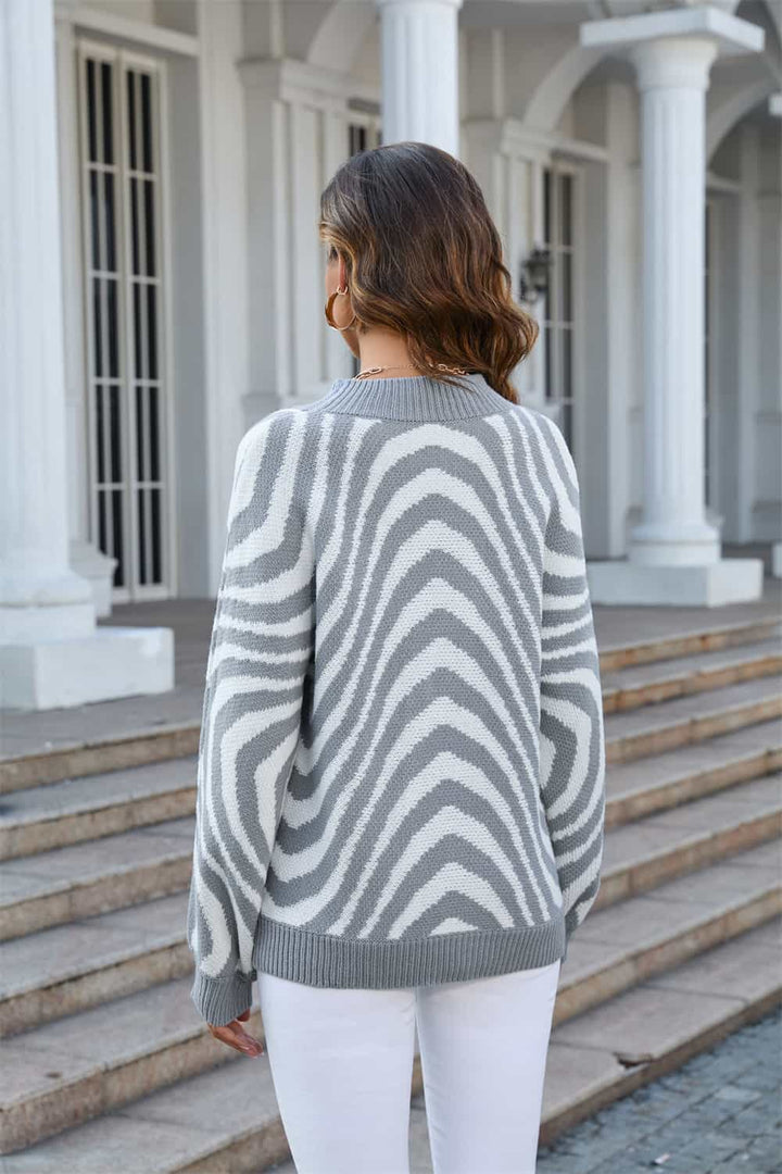 Sweater with Round Neck and Print - Azure-Light grey-S-State of Style