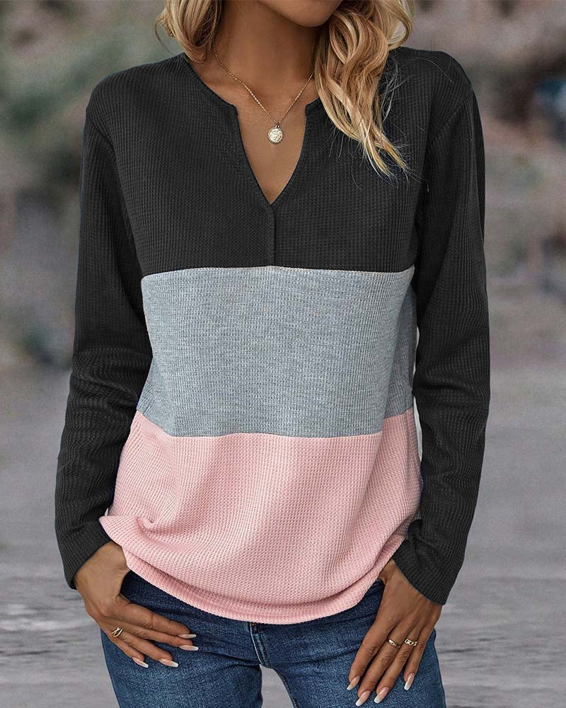 Casual Women's Sweater with Colour Block – Noëlle