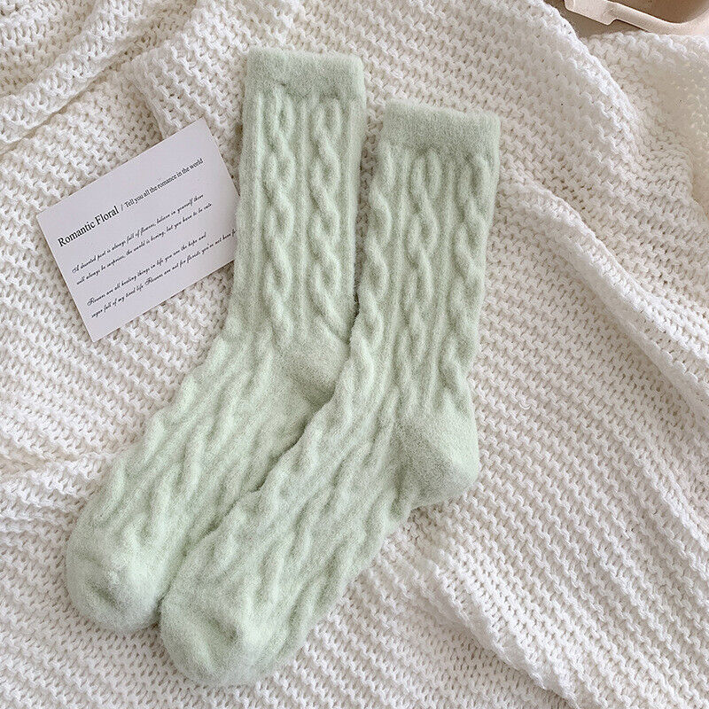 Traditional Fluffy Socks Jade – Soft, Warm & Vintage-Inspired-Light Green-State of Style
