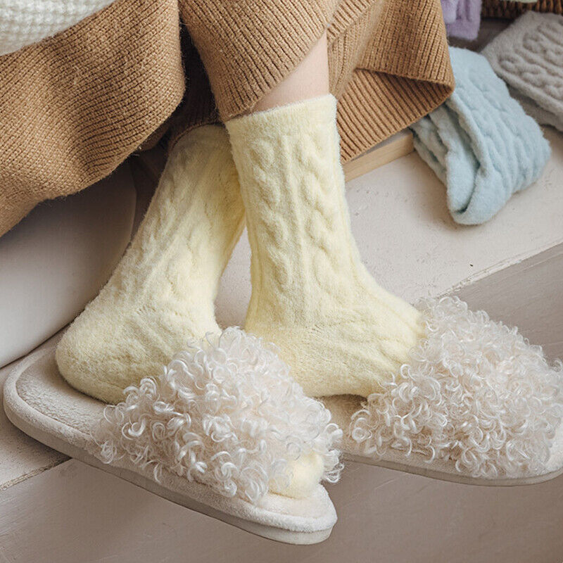 Traditional Fluffy Socks Jade – Soft, Warm & Vintage-Inspired-Pink-State of Style