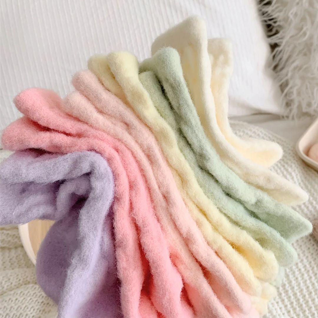 Traditional Fluffy Socks Jade – Soft, Warm & Vintage-Inspired-Pink-State of Style