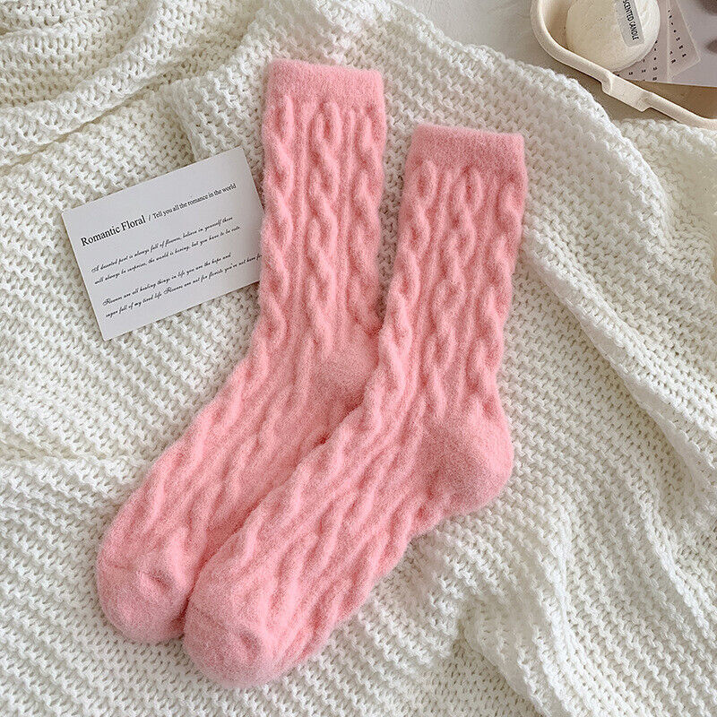Traditional Fluffy Socks Jade – Soft, Warm & Vintage-Inspired-Pink-State of Style