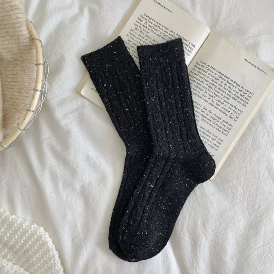 Traditional Wool Socks Charlotte – Warm Striped Vintage Crew Socks-Black-State of Style