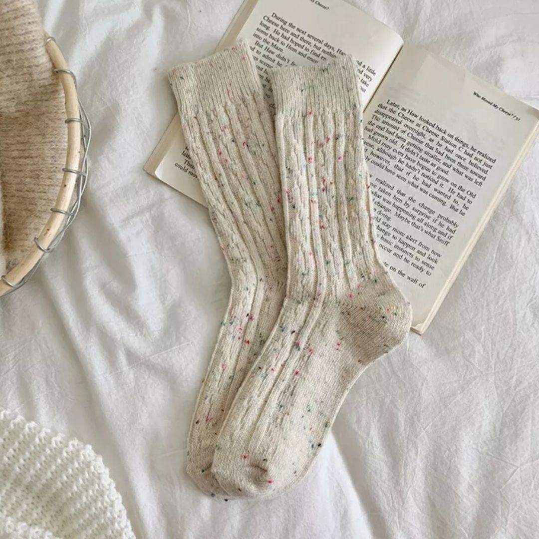 Traditional Wool Socks Charlotte – Warm Striped Vintage Crew Socks-White-State of Style