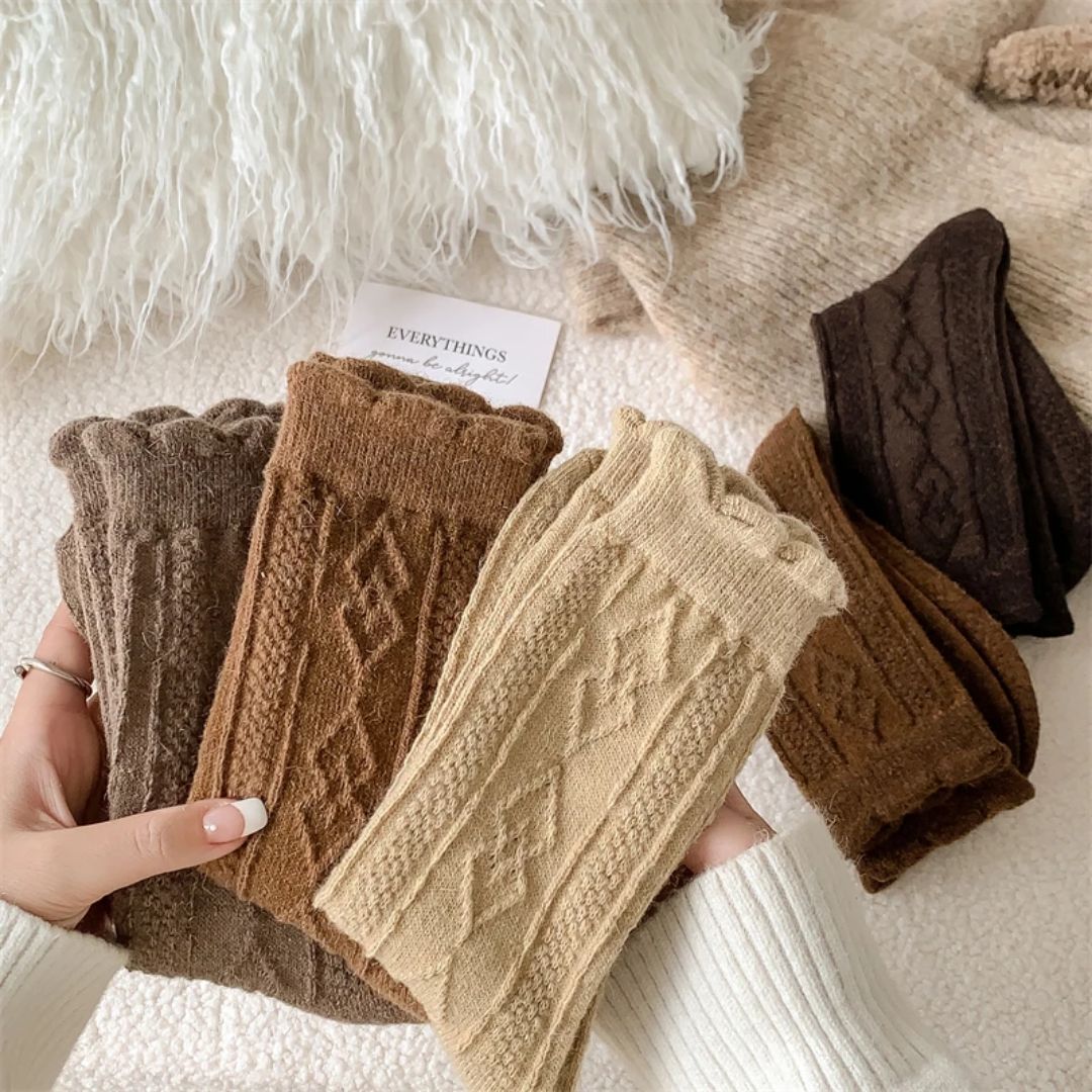 Traditional Wool Socks Cynthia – Thick, Warm & Vintage Ruffle Design-Caramel-State of Style