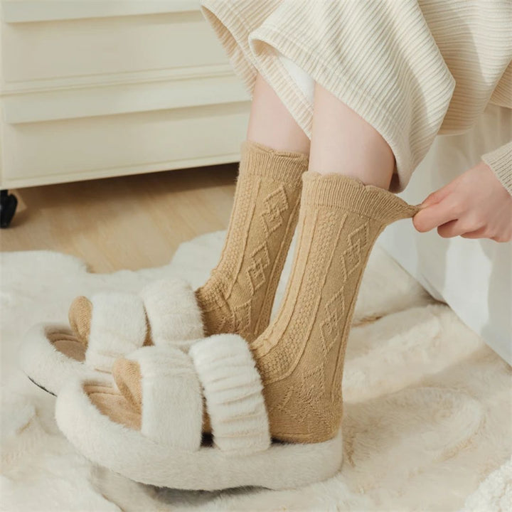 Traditional Wool Socks Cynthia – Thick, Warm & Vintage Ruffle Design-Caramel-State of Style
