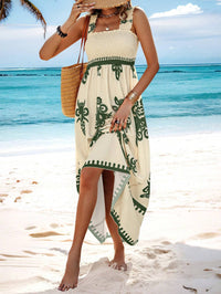 Trendy summer dress with a feminine silhouette and wrap effect – Sascha-Green-S-State of Style