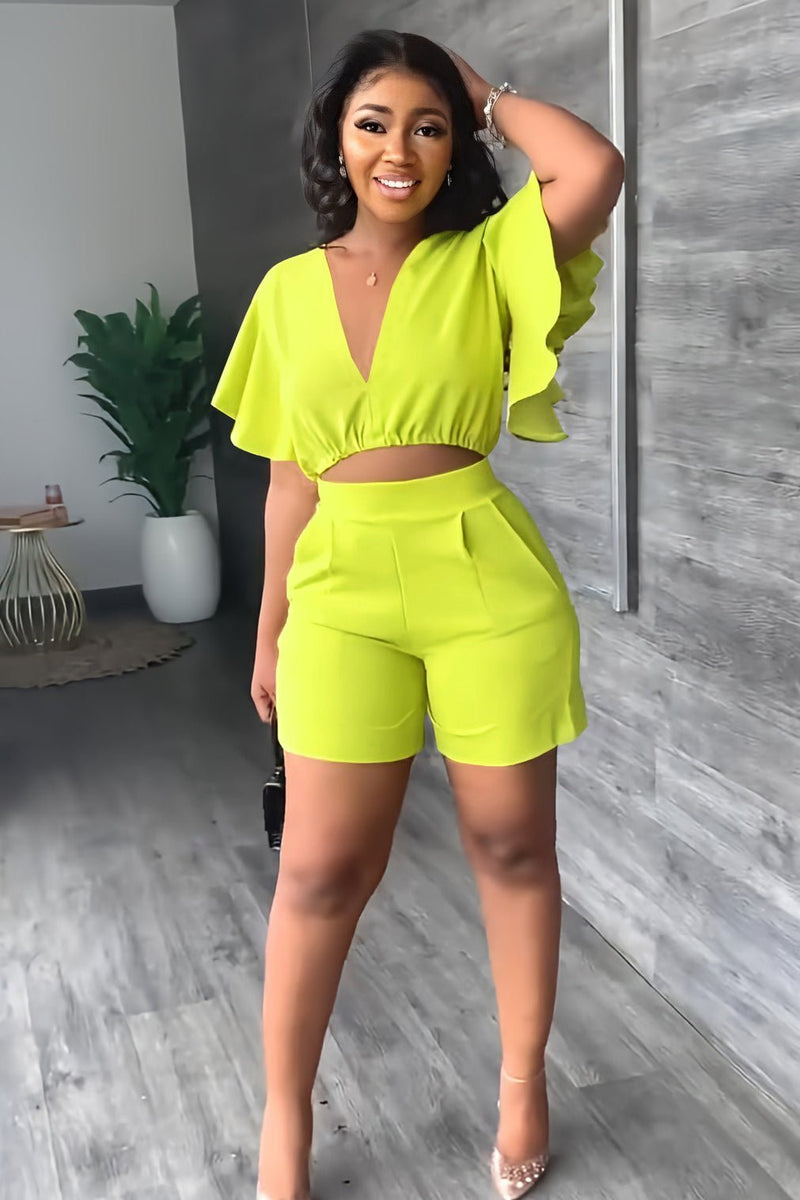 Trendy summer two-piece set with pleated design – Marlene-Green-S-State of Style